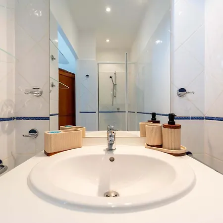 Elegant 130sqm Ac Square Gambetta Apartamento